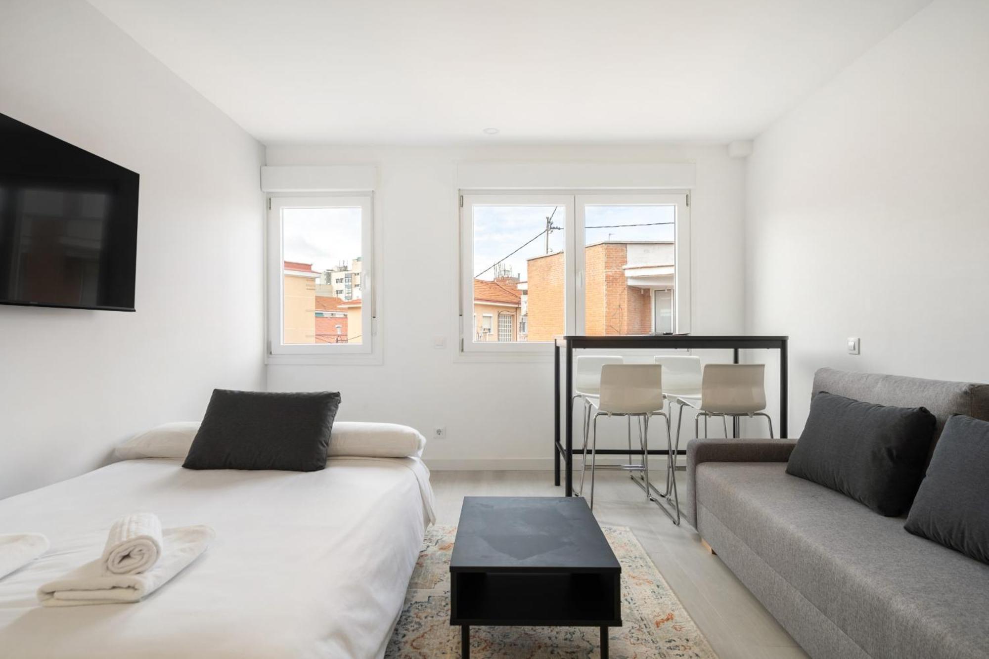 Madrid Riverside Studios Con Parking Incluido Alquiler Temporal מראה חיצוני תמונה