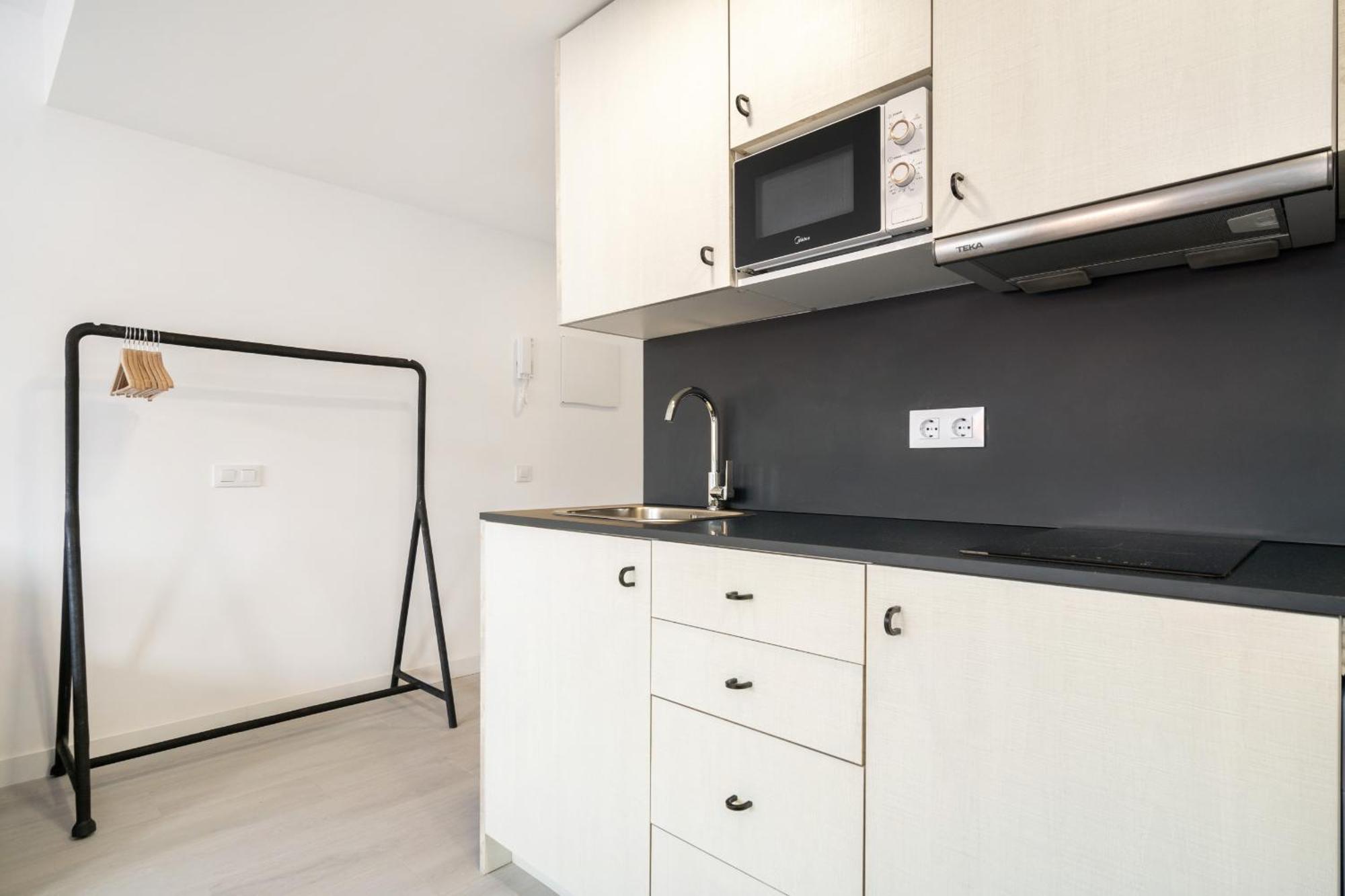 Madrid Riverside Studios Con Parking Incluido Alquiler Temporal מראה חיצוני תמונה