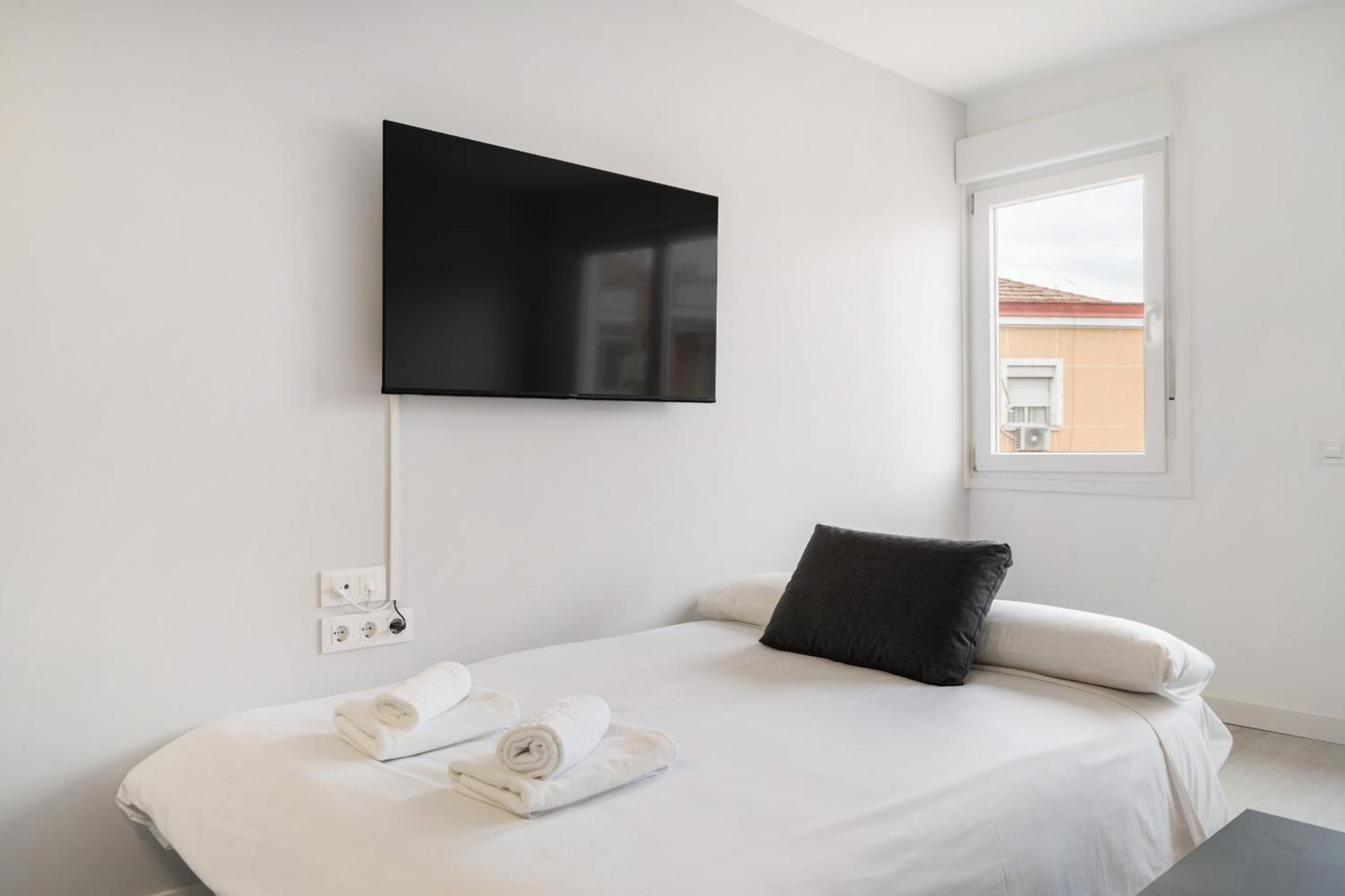Madrid Riverside Studios Con Parking Incluido Alquiler Temporal מראה חיצוני תמונה